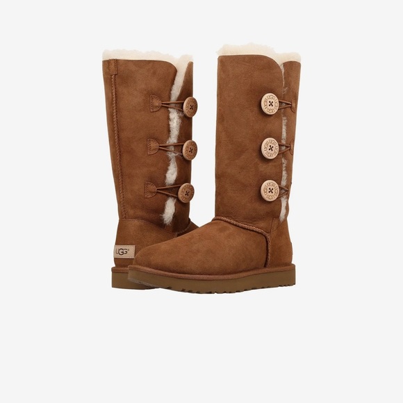 UGG Shoes - UGG Bailey Button Triplet Boots Chestnut Size 6